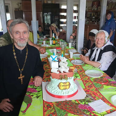 Протоиерею Артемию Юрьевичу Андрееву 55 лет